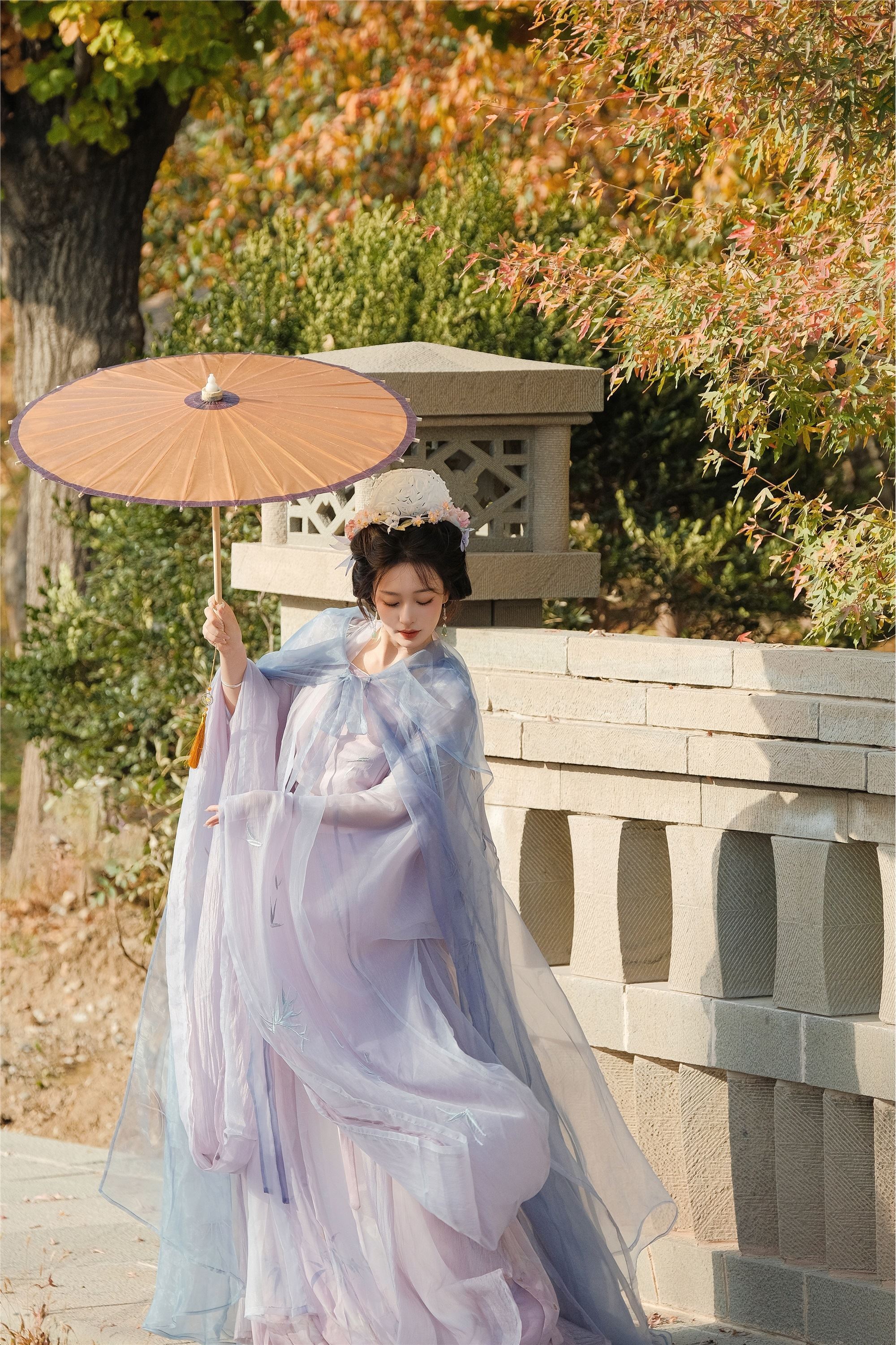 YITUYU艺图语 2025.01.04 叶落惊秋 珍妮